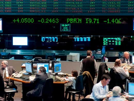 Alza en las bolsas latinas, liderada por Argentina (Merval)